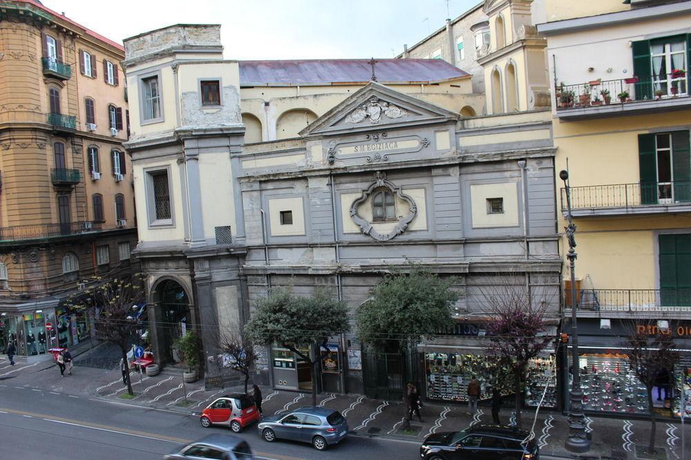 Viaggio A Napoli B&B Exterior photo